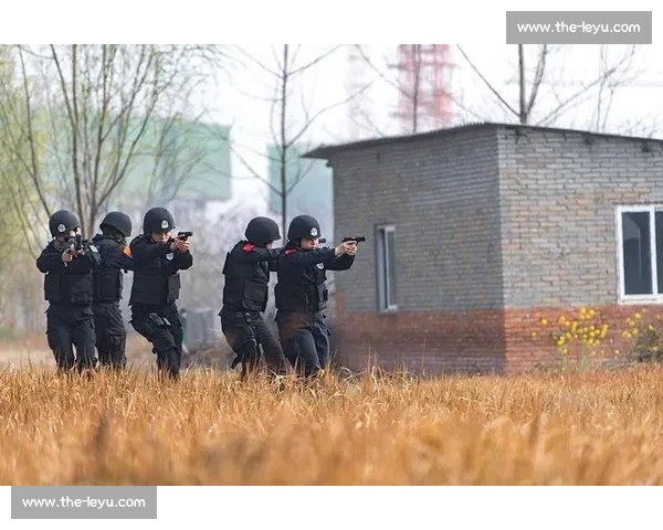 塔尔伯特三回合碾压利马！慢动作解析暴力压制战术